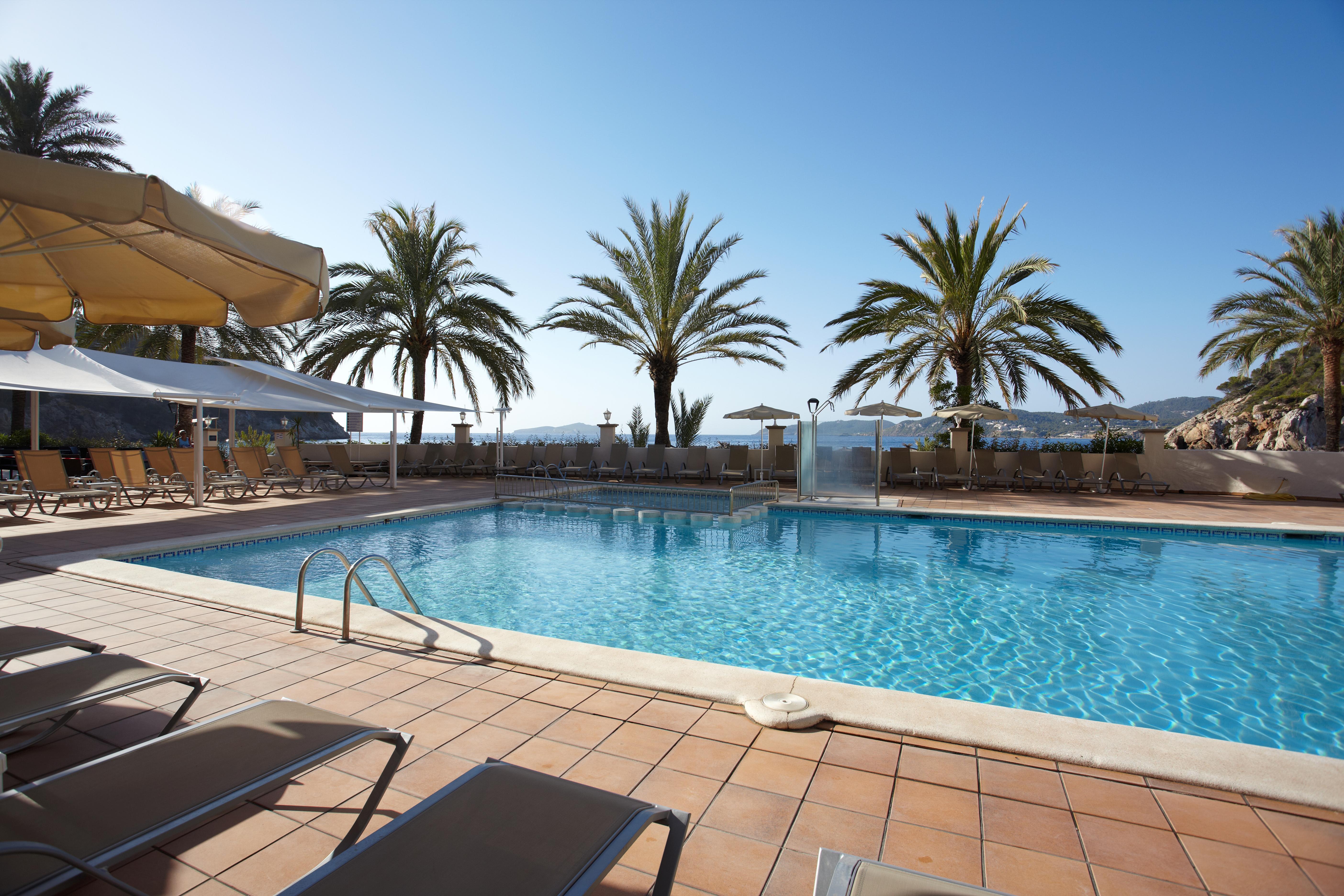Grupotel Cala San Vicente Sant Joan De Labritja Esterno foto