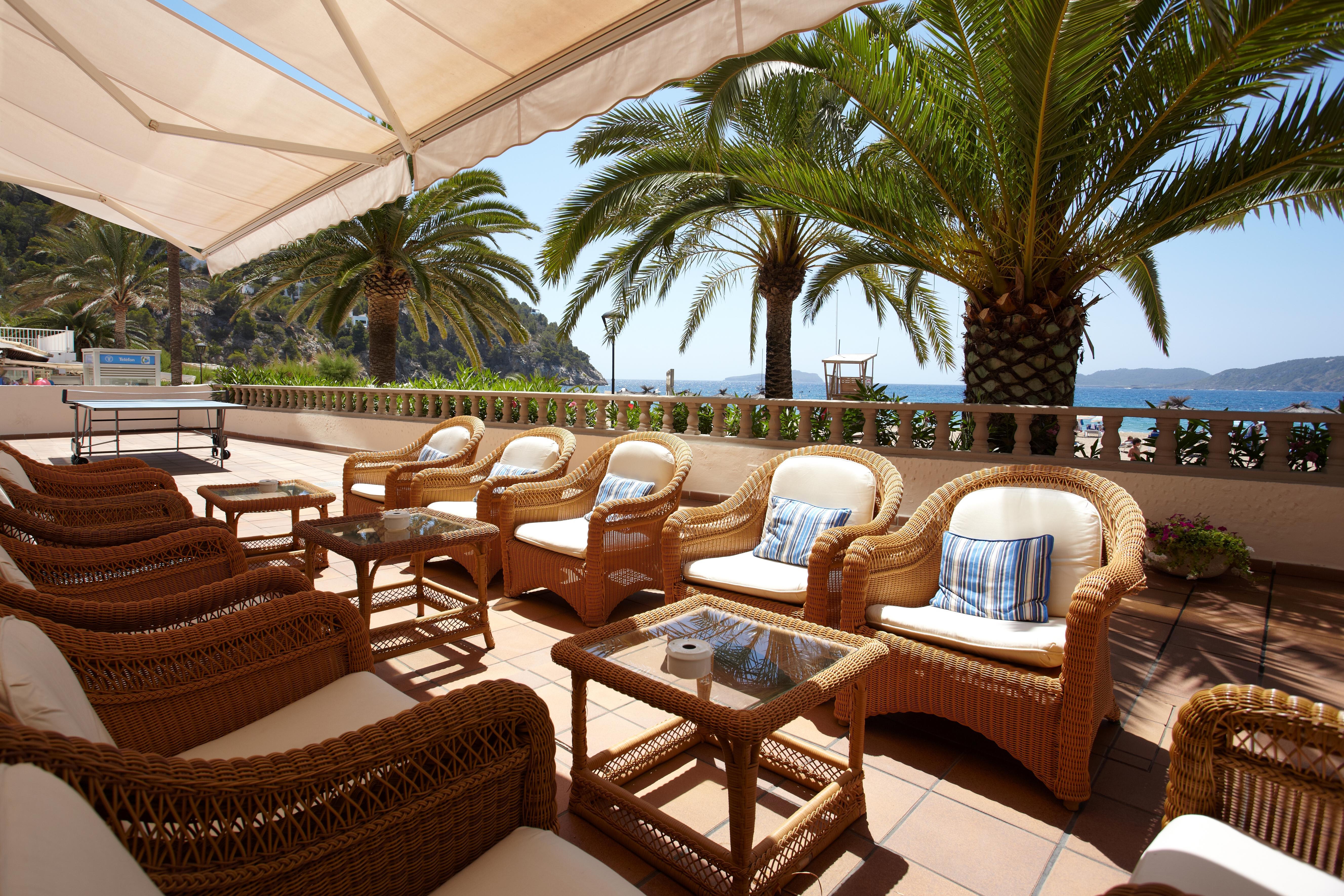 Grupotel Cala San Vicente Sant Joan De Labritja Esterno foto The terrace at the hotel