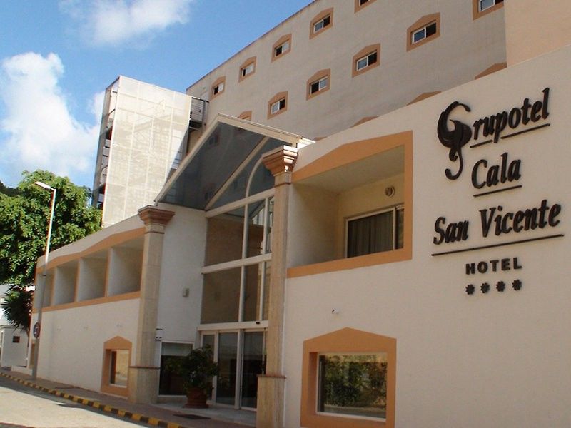 Grupotel Cala San Vicente Sant Joan De Labritja Esterno foto
